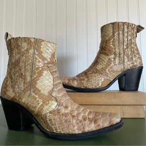 Ganni Python MARYSE Chelsea Boots w Cowboy Style Heels *Portugal*